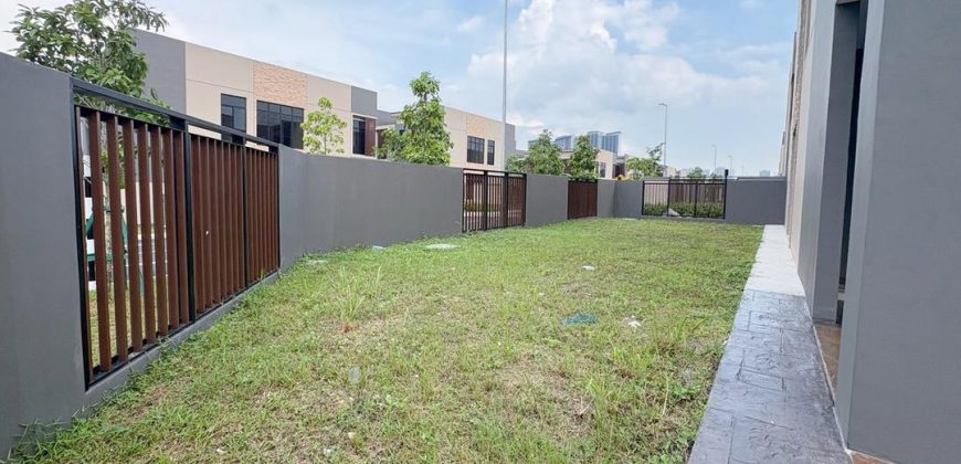 Aurora Resort Villas @ Iskandar Puteri – 2 Storey Superlink House – FOR SALE Aurora Resort Villas @ Iskandar Puteri – 2 Storey Superlink House – FOR SALE
