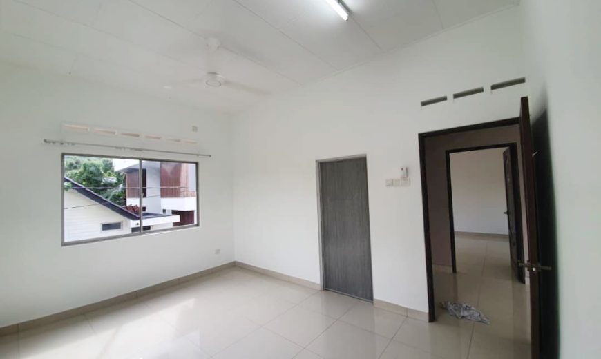 Jb Town Area – 2 Storey Bungalow House – FOR SALE Jb Town Area – 2 Storey Bungalow House – FOR SALE
