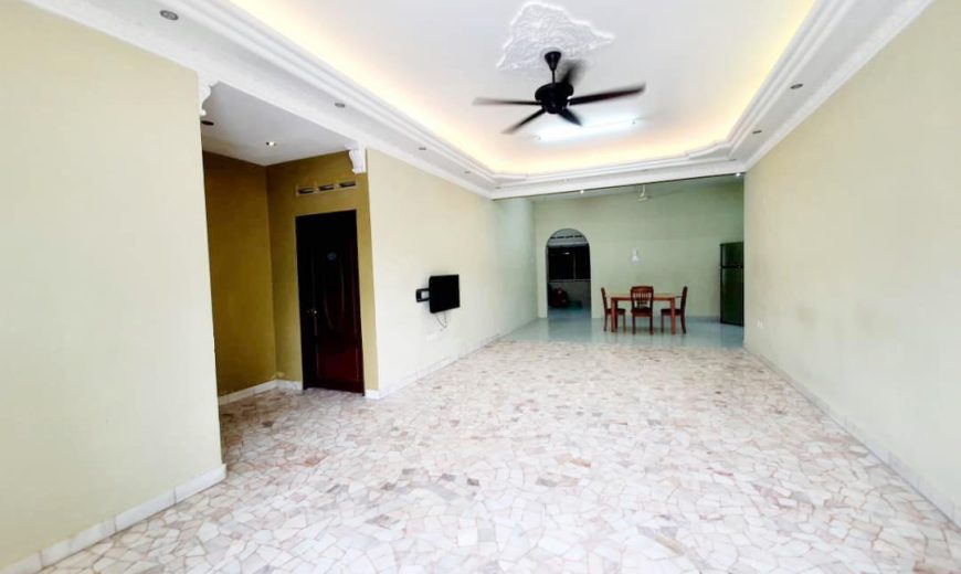 Jb Town Area – 2 Storey Bungalow House – FOR SALE Jb Town Area – 2 Storey Bungalow House – FOR SALE