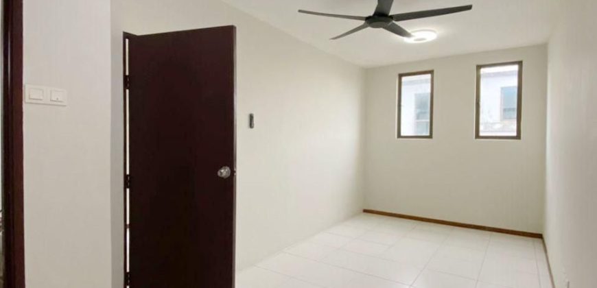 Park View @ Seri Alam – 3 Storey Semi Detached House – FOR RENT Park View @ Seri Alam – 3 Storey Semi Detached House – FOR RENT