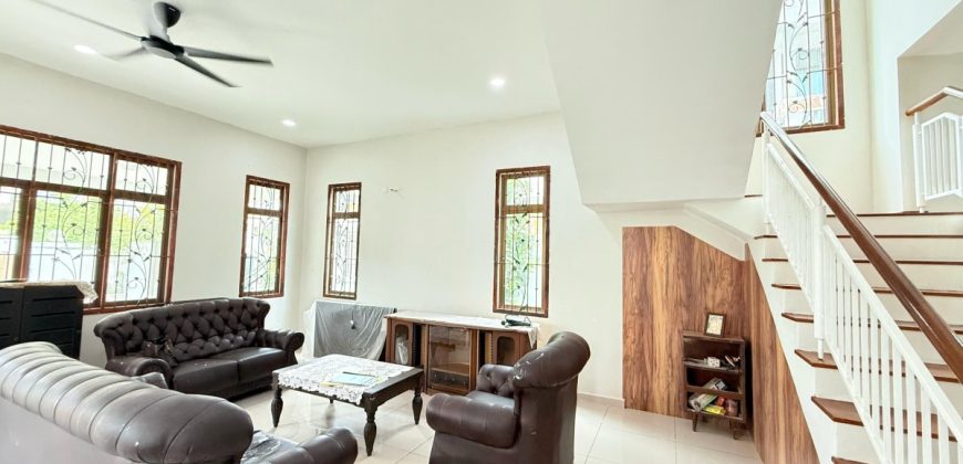 Park View @ Seri Alam – 3 Storey Semi Detached House – FOR RENT Park View @ Seri Alam – 3 Storey Semi Detached House – FOR RENT