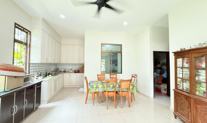 Park View @ Seri Alam – 3 Storey Semi Detached House – FOR RENT Park View @ Seri Alam – 3 Storey Semi Detached House – FOR RENT