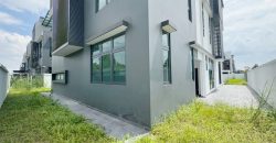 Seri Austin Heights – 3 Storey Corner Bungalow House – FOR SALE