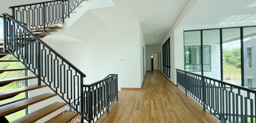 Seri Austin Heights – 3 Storey Corner Bungalow House – FOR SALE