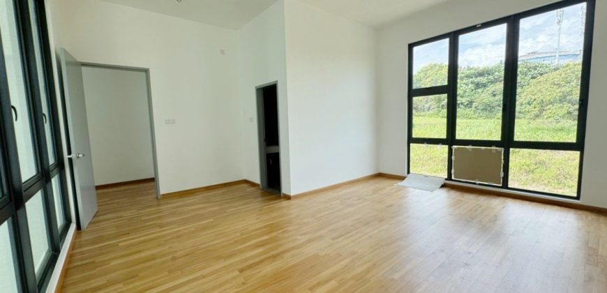 Seri Austin Heights – 3 Storey Corner Bungalow House – FOR SALE