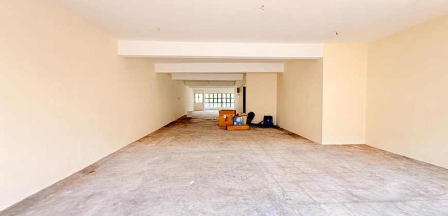 Taman Perling – 3 Storey Shoplot – FOR RENT