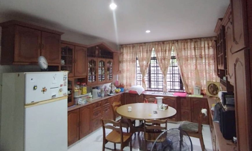 Taman Serene Park – 2 Storey Corner Bungalow House – FOR SALE Taman Serene Park – 2 Storey Corner Bungalow House – FOR SALE