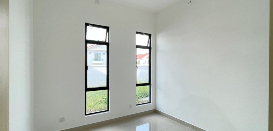 Austin Mutiara @ Mount Austin – 2 Storey Corner Cluster House – FOR SALE