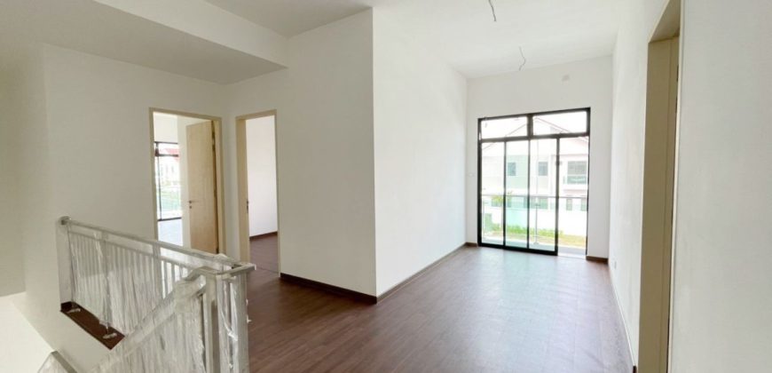 Austin Mutiara @ Mount Austin – 2 Storey Corner Cluster House – FOR SALE