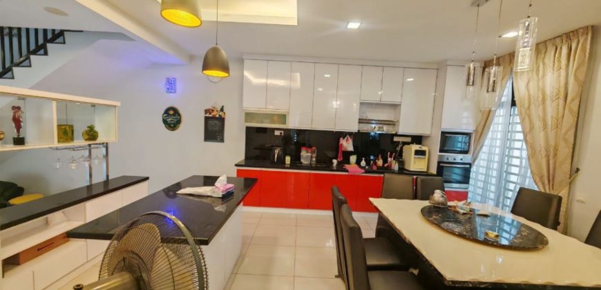 Setia Tropika – 2 Storey End Lot Cluster House – FOR SALE