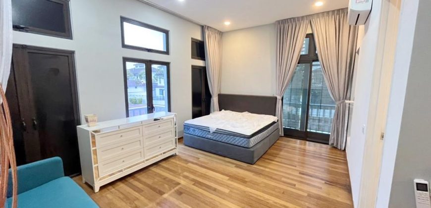 Eco Botanic – 2 Storey Corner Cluster House – FOR RENT