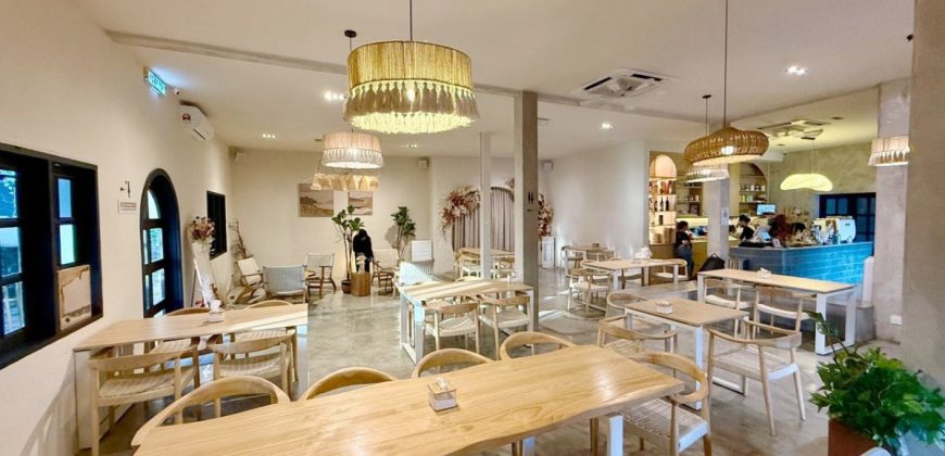 Jb Town Area – Business – FOR SALE