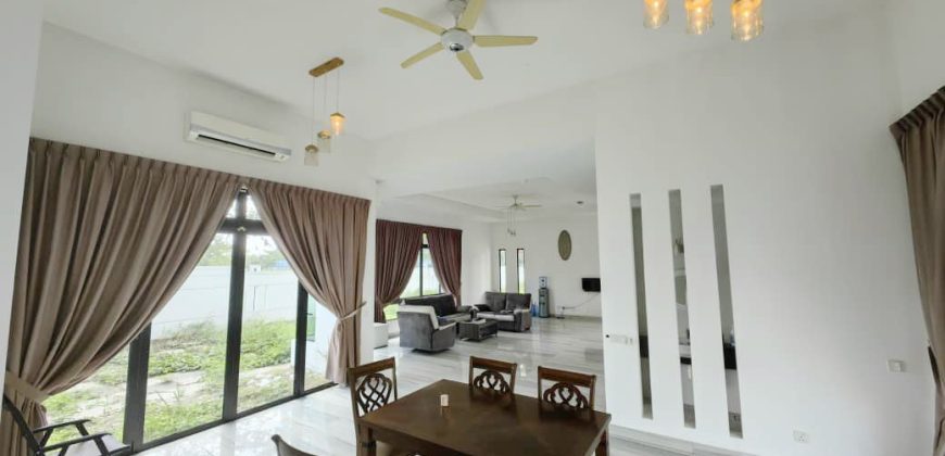 Nusa Duta 3 – 2 Storey Corner Bungalow House – FOR RENT