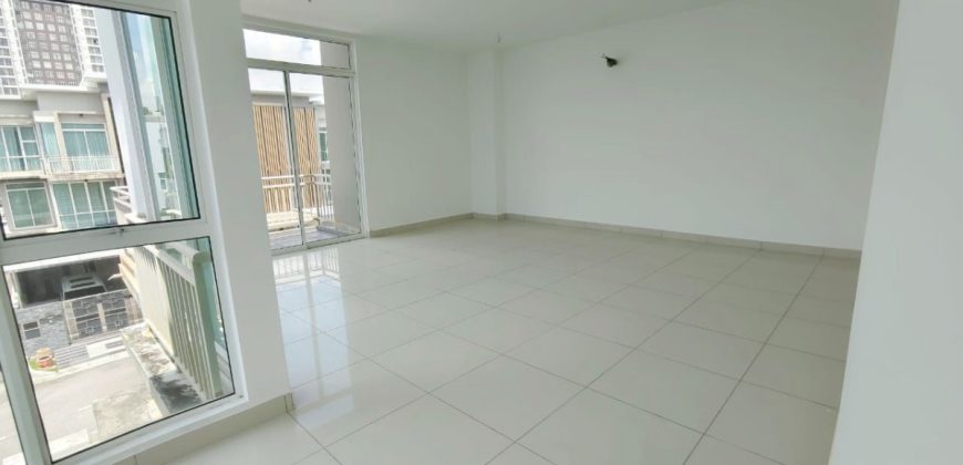 Nusa Sentral – 3 Storey Terrace House – FOR SALE