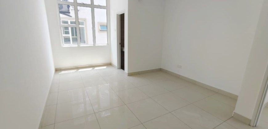 Nusa Sentral – 3 Storey Terrace House – FOR SALE