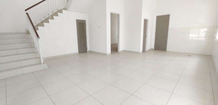 Nusa Sentral – 3 Storey Terrace House – FOR SALE