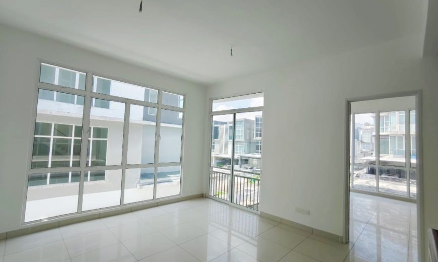 Nusa Sentral – 3 Storey Terrace House – FOR SALE Nusa Sentral – 3 Storey Terrace House – FOR SALE