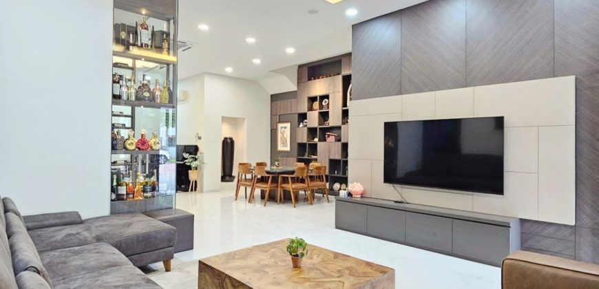 Sunway Lenang Heights – 2 Storey Semi Detached House – FOR SALE Sunway Lenang Heights – 2 Storey Semi Detached House – FOR SALE