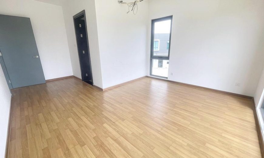 Sunway Lenang Heights – 3 Storey Semi Detached House – FOR SALE Sunway Lenang Heights – 3 Storey Semi Detached House – FOR SALE