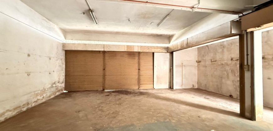 Taman Daya – 2 Storey End Lot Shoplot – FOR RENT