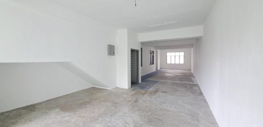 Taman Puteri Wangsa – 3 Storey Shop Lot – FOR SALE
