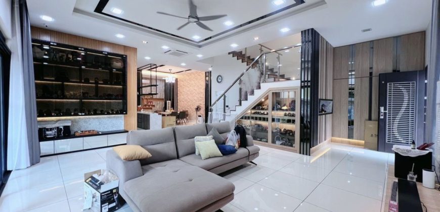 Taman Sri Intan @ Jb Town Area – 3 Storey Semi Detached House – FOR SALE