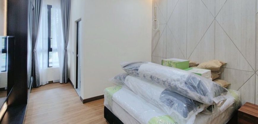 Taman Sri Intan @ Jb Town Area – 3 Storey Semi Detached House – FOR SALE