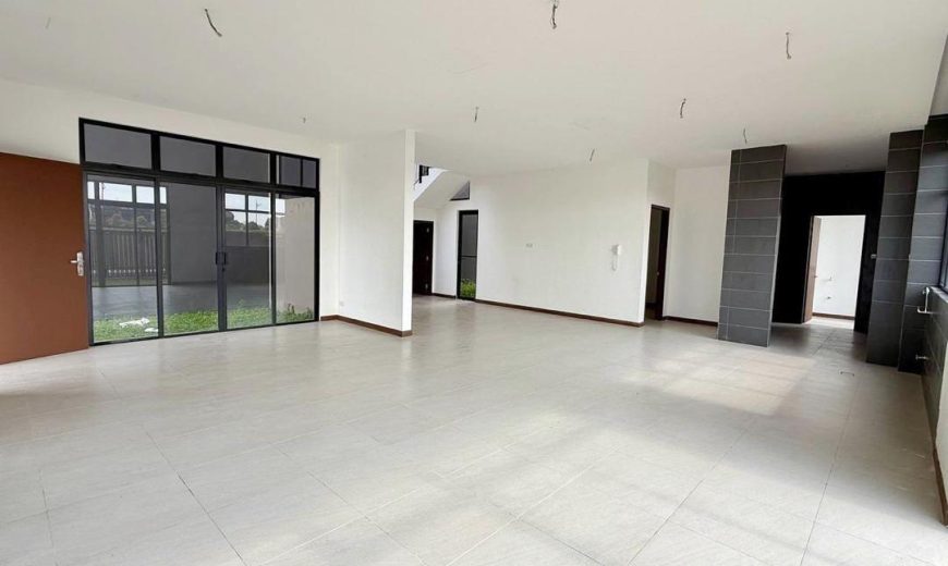 Aurora Resort Villas @ Iskandar Puteri – 2 Storey End Lot Superlink House – FOR SALE Aurora Resort Villas @ Iskandar Puteri – 2 Storey End Lot Superlink House – FOR SALE