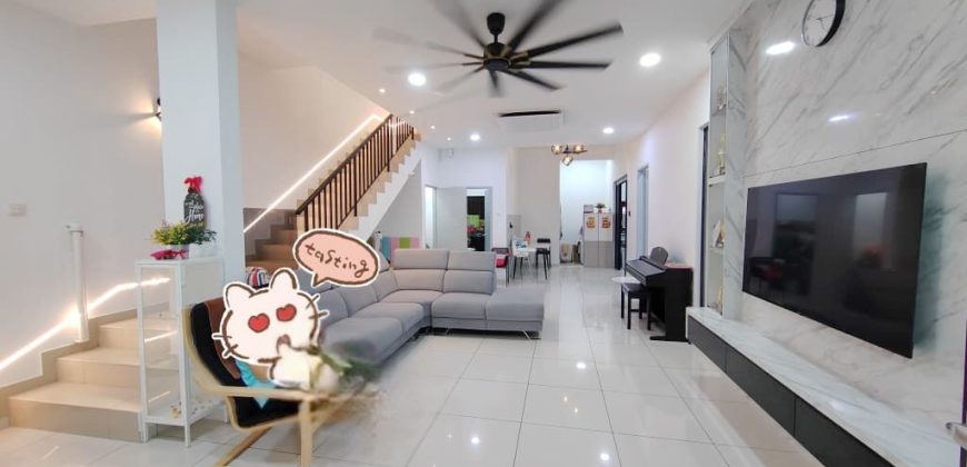 Crest Austin @ Mount Austin – 2 Storey Corner Terrace House – FOR SALE