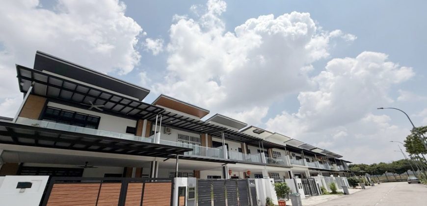 Bandar Cemerlang @ Ulu Tiram – 2 Storey Terrace House – FOR SALE