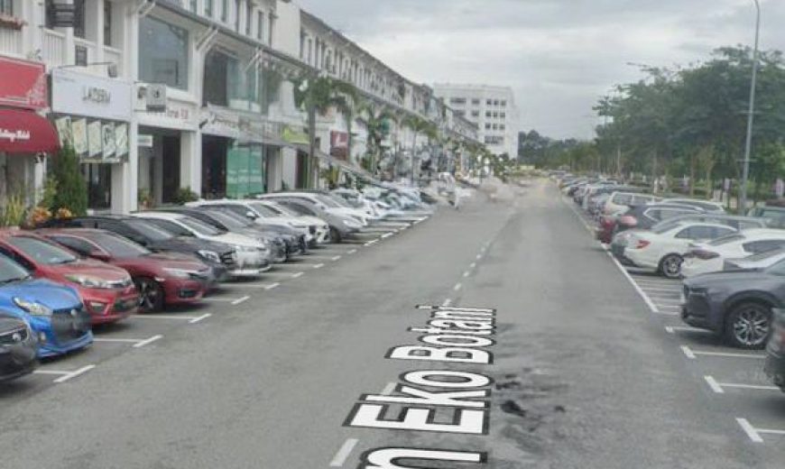 Eco Botanic – 3 Storey End Lot Shoplot – FOR RENT Eco Botanic – 3 Storey End Lot Shoplot – FOR RENT