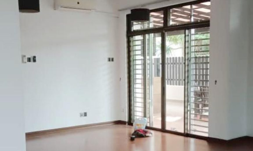 Horizon Hills – 3 Storey End Lot Cluster House – FOR SALE Horizon Hills – 3 Storey End Lot Cluster House – FOR SALE