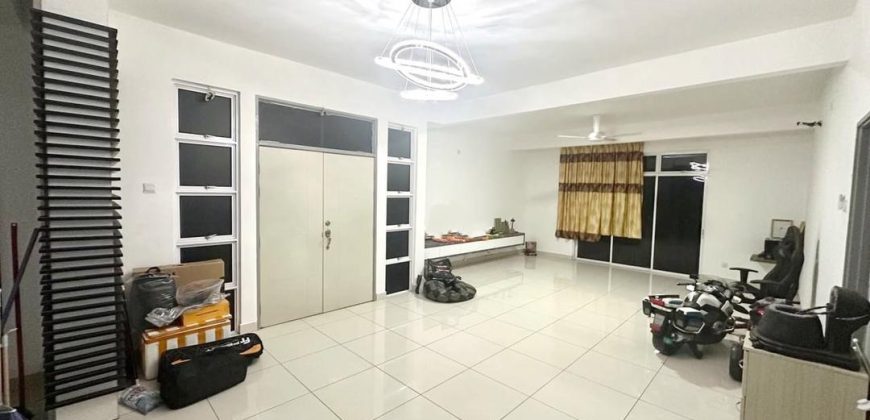 Mont Callista @ Taman Pulai Bayu – 2.5 Storey Semi Detached House – FOR SALE
