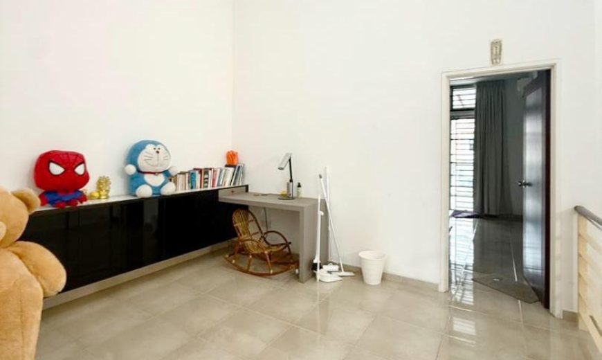 Nusa Sentral – 2 Storey Terrace House – FOR SALE Nusa Sentral – 2 Storey Terrace House – FOR SALE