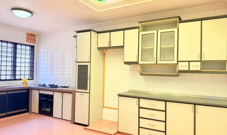Taman Bukit Kempas – 2 Storey Superlink House – FOR SALE Taman Bukit Kempas – 2 Storey Superlink House – FOR SALE