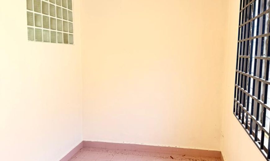 Taman Bukit Kempas – 2 Storey Superlink House – FOR SALE Taman Bukit Kempas – 2 Storey Superlink House – FOR SALE