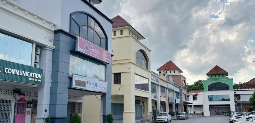 Taman Pelangi Indah @ Ulu Tiram – 2 Storey Shop Lot – FOR SALE