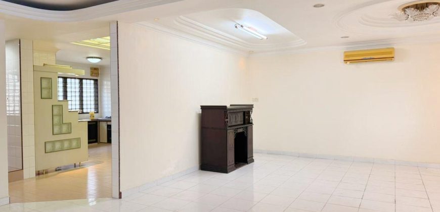 Taman Bukit Kempas – 2 Storey Superlink House – FOR SALE