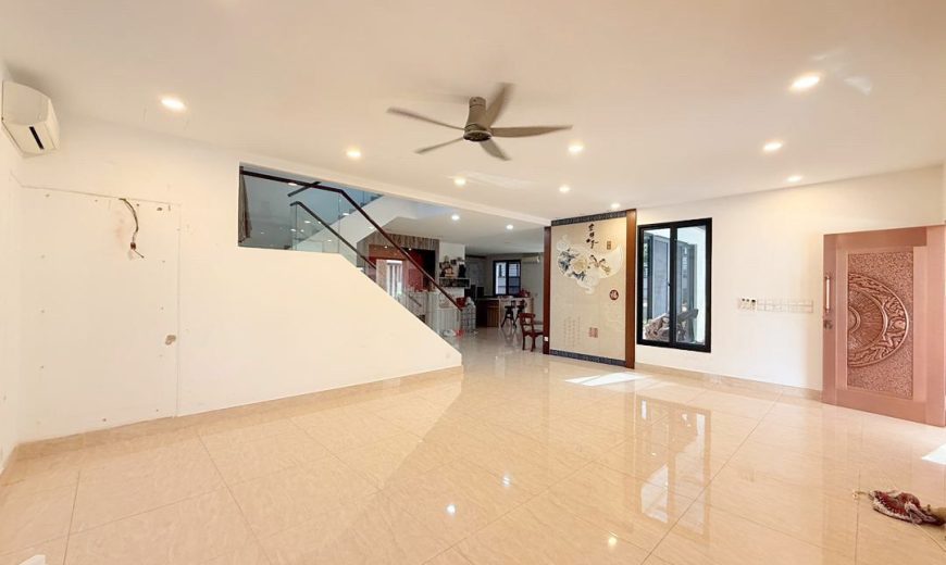 Horizon Hills – 2 Storey Bungalow House – FOR SALE Horizon Hills – 2 Storey Bungalow House – FOR SALE