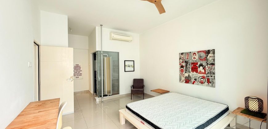 Tropez Residences @ Danga Bay – Service Residence – FOR SALE