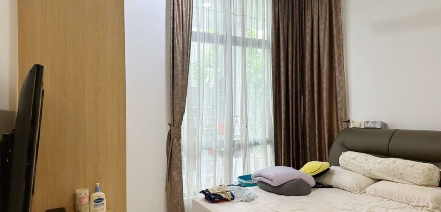 Straits View Residences @ Permas Jaya – 2.5 Storey Semi Detached House – FOR SALE