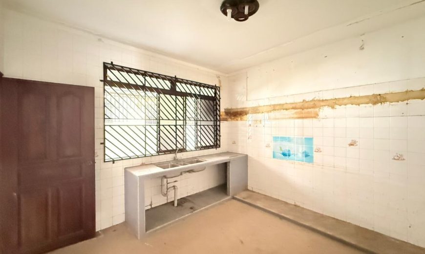 Taman Bukit Mewah – 2 Storey Terrace House – FOR SALE Taman Bukit Mewah – 2 Storey Terrace House – FOR SALE