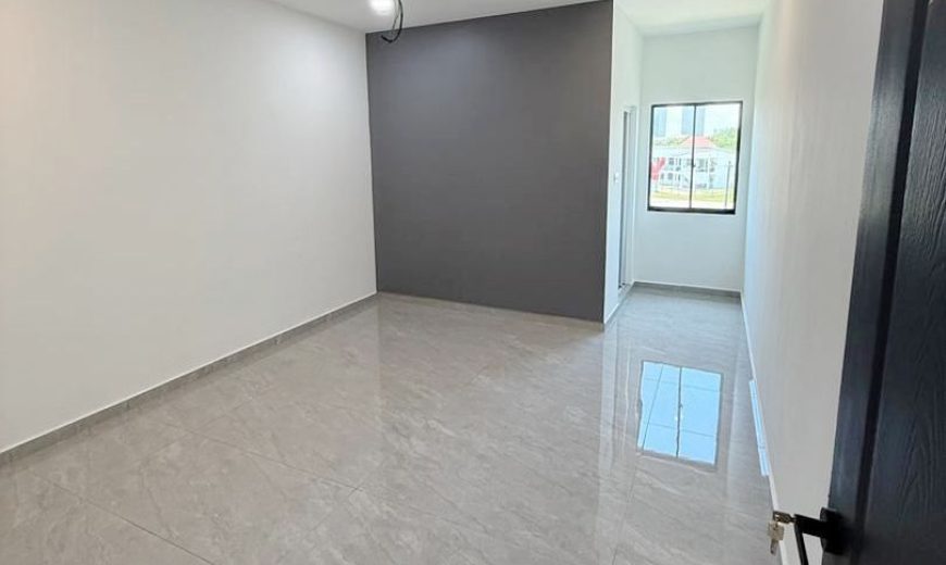 Taman Kebun Teh – 2 Storey Corner Bungalow House – FOR SALE Taman Kebun Teh – 2 Storey Corner Bungalow House – FOR SALE
