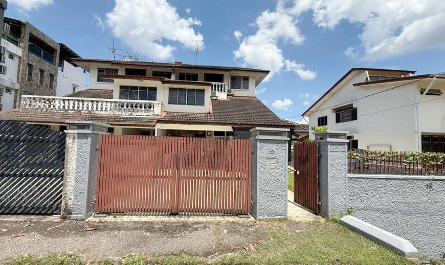 Taman Pelangi – 2.5 Storey Terrace House – FOR SALE Taman Pelangi – 2.5 Storey Terrace House – FOR SALE