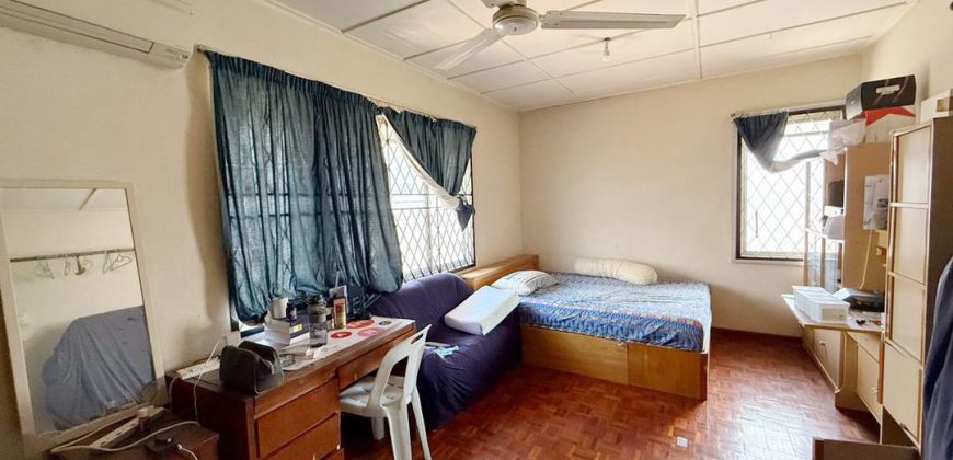 Taman Pelangi – 2.5 Storey Terrace House – FOR SALE