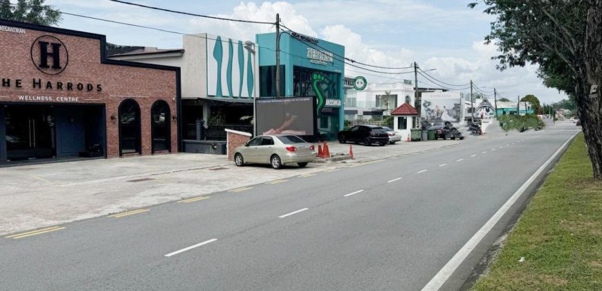 Taman Pelangi – Commercial Bungalow – FOR RENT Taman Pelangi – Commercial Bungalow – FOR RENT