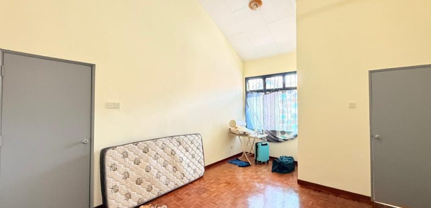 Taman Permata – 3 Storey Terrace House – FOR SALE