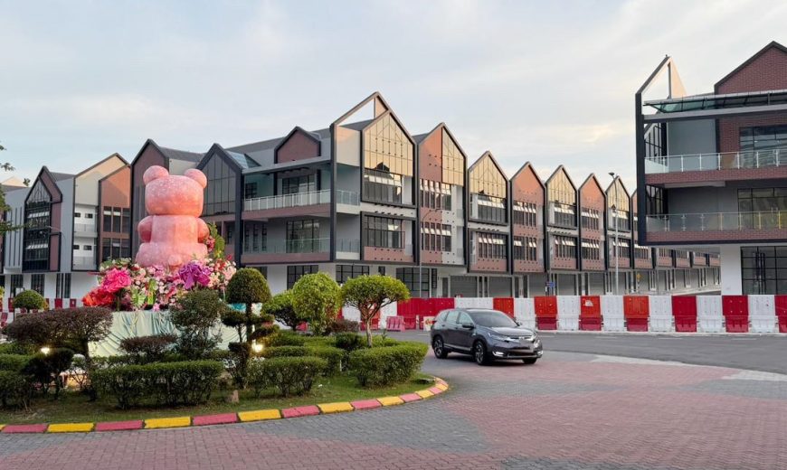 Taman Sutera Utama – 3 Storey Shop Lot – FOR RENT