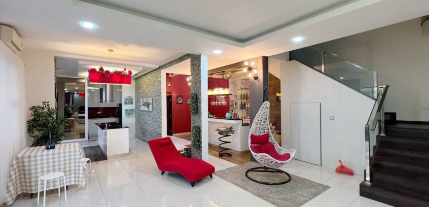 Horizon Hills – 2.5 Storey Cluster House – FOR SALE Horizon Hills – 2.5 Storey Cluster House – FOR SALE