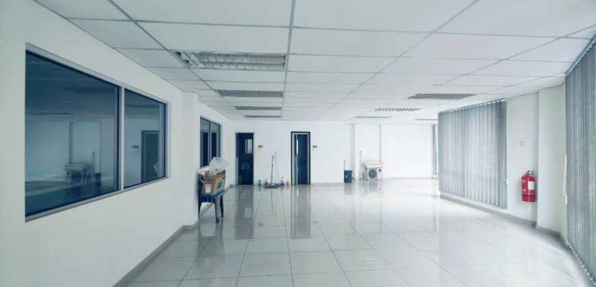 Austin Perdana – 3 Storey Corner Shoplot – FOR SALE